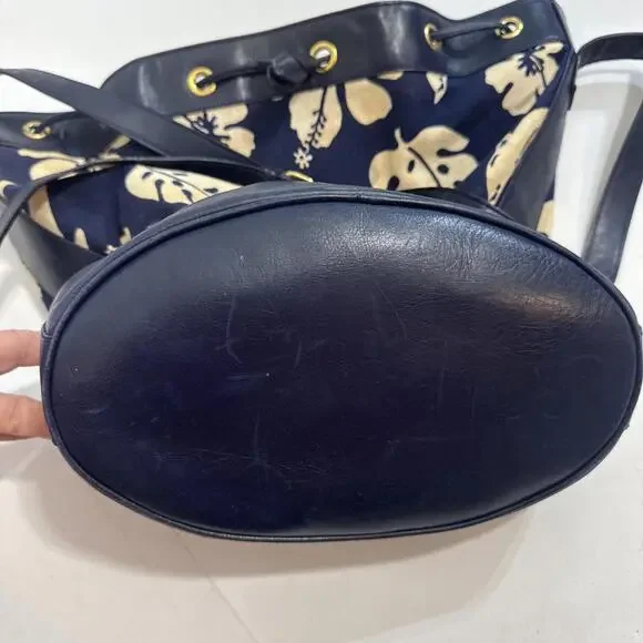 VTG ESCADA Nautical Dolphin Floral Blue Leather Drawstring Bucket Bag Crossbody - Picture 5 of 15